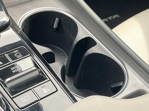 Used 2023 Hyundai Sonata Limited w/ Cargo Package FWD image 39
