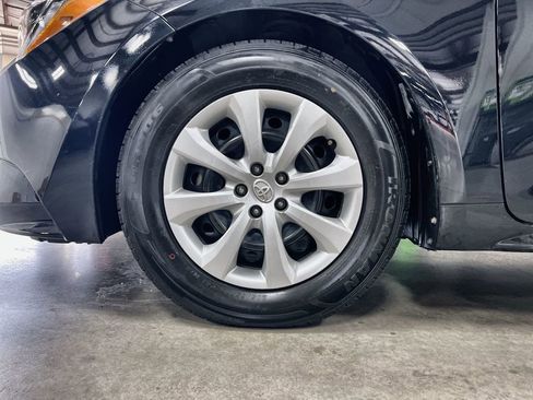 Used 2024 Toyota Corolla LE FWD image 10