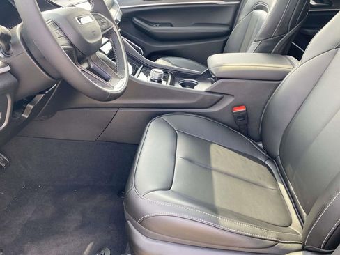 New 2026 Jeep Grand Cherokee Limited w/ Limited Altitude Package RWD image 42