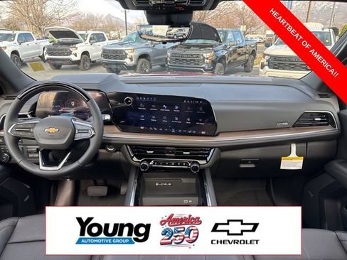New 2026 Chevrolet Suburban High Country AWD/4WD image 15