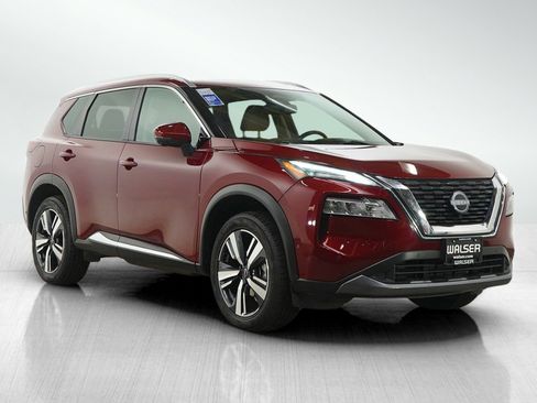 Used 2023 Nissan Rogue SL w/ SL Premium Package image 7