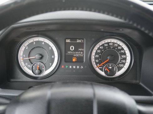 Used 2018 RAM 1500 Express w/ Express Value Package image 10