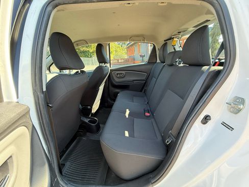 Used 2017 Toyota Yaris SE image 13