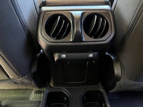 Used 2020 Jeep Gladiator Sport w/ Quick Order Package 24S AWD/4WD image 40