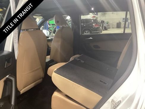 Used 2024 Volkswagen Tiguan SE R-Line AWD/4WD image 13