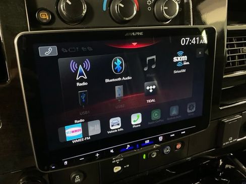Used 2023 Chevrolet Express 2500 RWD image 11