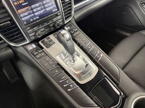 Used 2013 Porsche Panamera 4 Platinum Edition AWD/4WD image 47