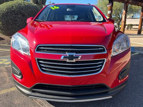Used 2016 Chevrolet Trax LT w/ LT Convenience Package image 9
