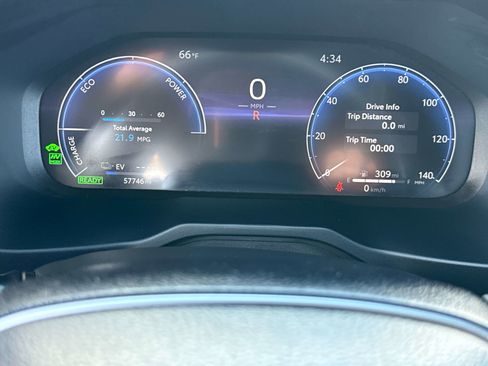 Used 2024 Toyota RAV4 XSE AWD/4WD image 23