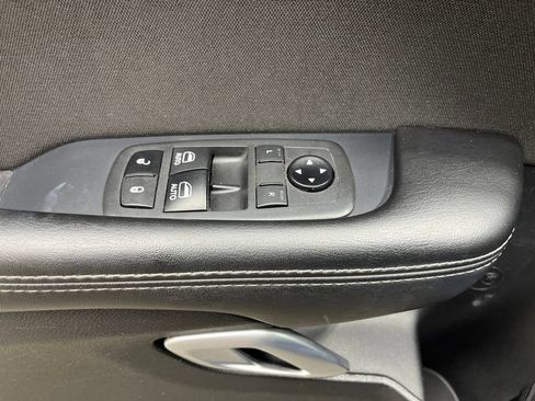 Used 2021 Dodge Challenger R/T Scat Pack RWD image 9