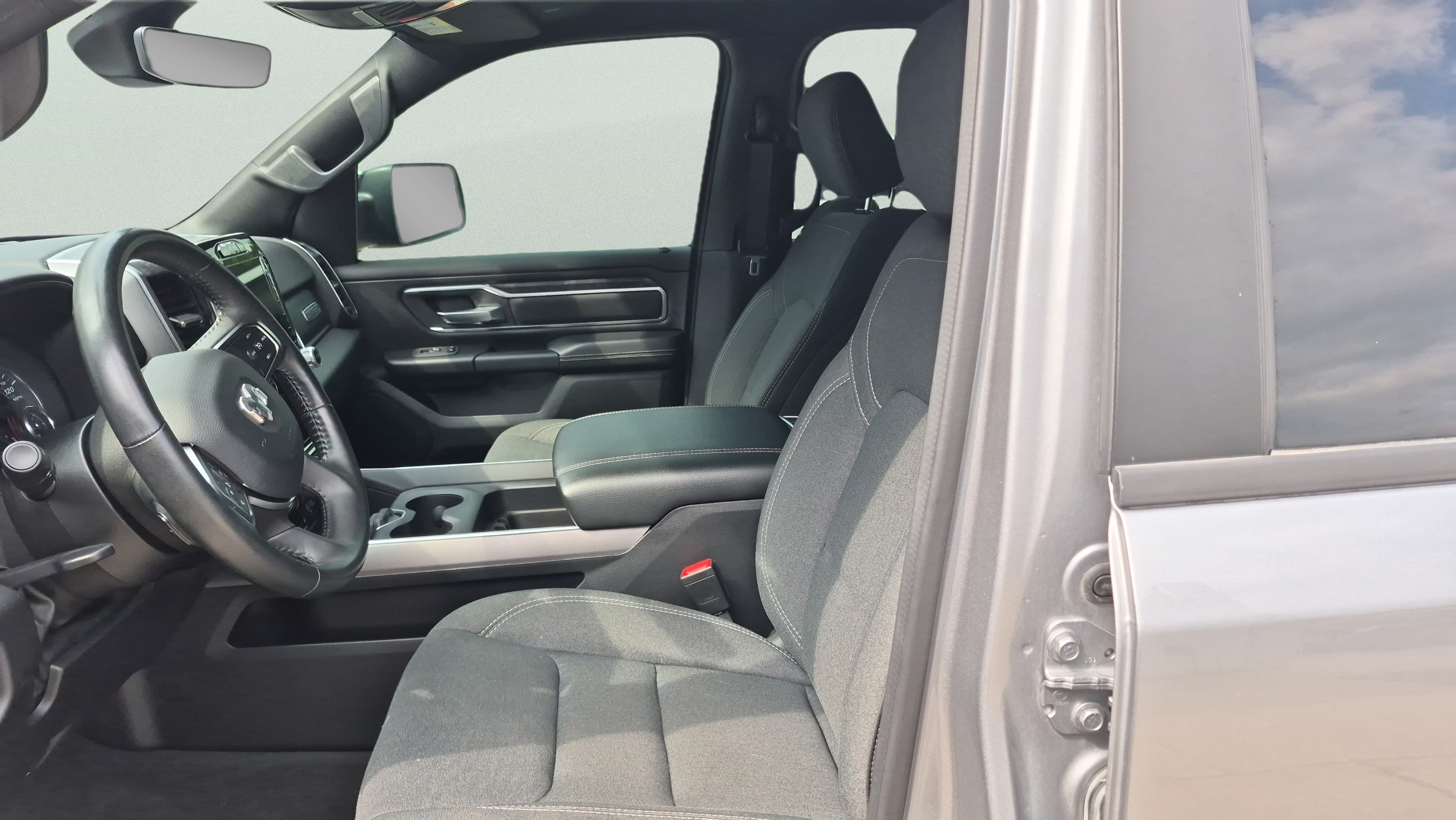 Used 2024 RAM 1500 Big Horn AWD/4WD image 10