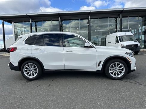 Used 2023 BMW X5 xDrive40i image 8