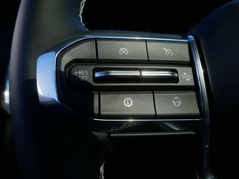 New 2026 GMC Acadia Denali Ultimate w/ LPO, Floor Liner Package image 12