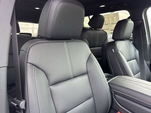 New 2026 GMC Acadia Elevation w/ Elevation Premium Package FWD image 26