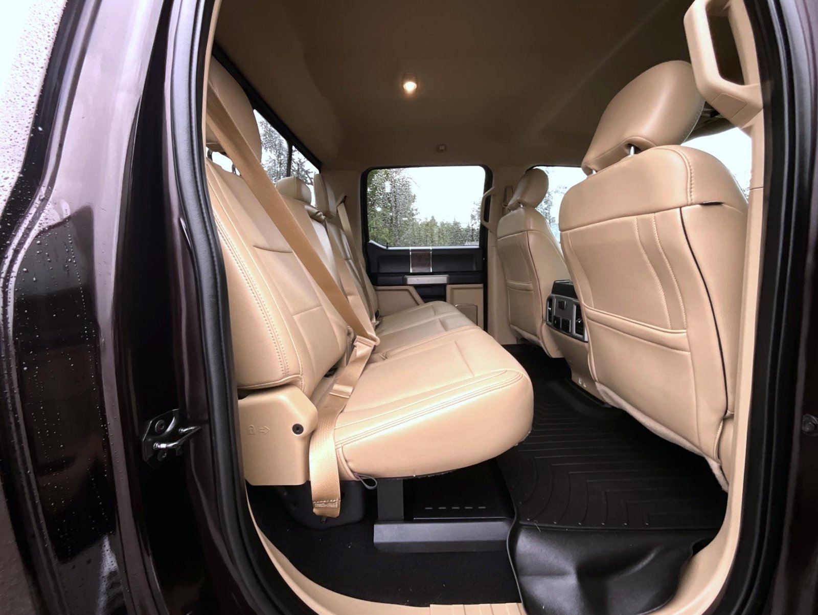 Used 2019 Ford F250 Lariat w/ Lariat Ultimate Package AWD/4WD image 22