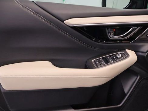 Certified 2025 Subaru Outback Limited image 9
