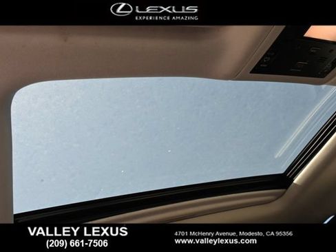 Used 2018 Lexus LX 570 4WD w/ Luxury Package image 7