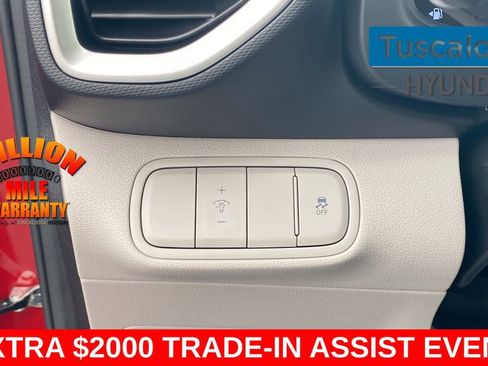 New 2026 Hyundai Venue SEL image 13