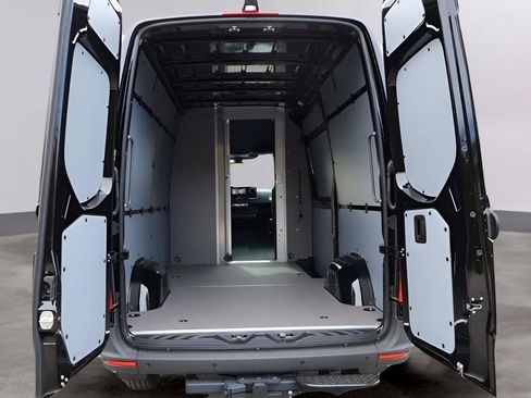 New 2026 Mercedes-Benz Sprinter 2500 image 25