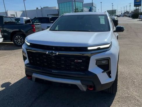 New 2026 Chevrolet Traverse Z71 w/ Driver Confidence Package AWD/4WD image 5