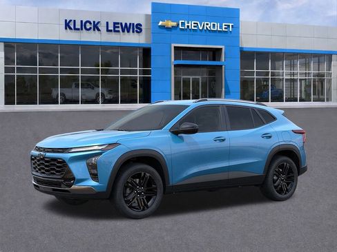 New 2026 Chevrolet Trax ACTIV w/ Driver Confidence Package image 2