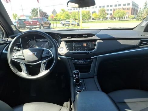 Used 2022 Cadillac XT5 Premium Luxury FWD image 19