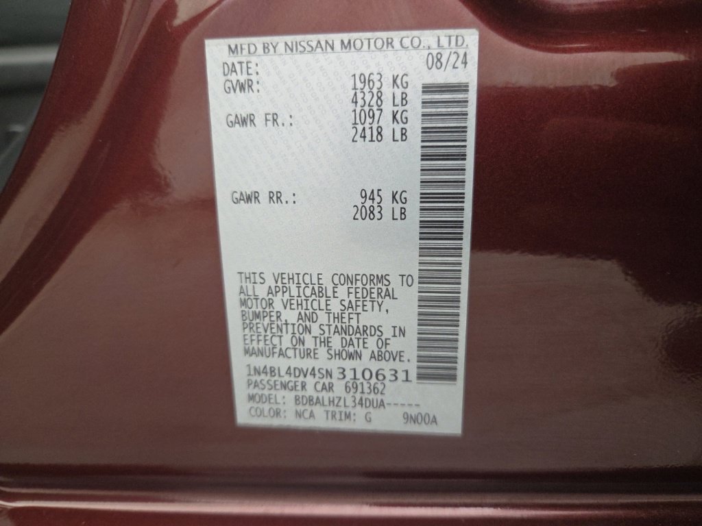 Used 2025 Nissan Altima 2.5 SV FWD image 38