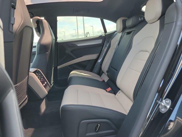 Used 2026 Porsche Cayenne S AWD/4WD image 19