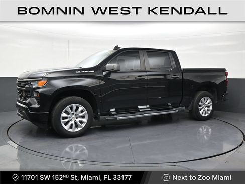 Used 2022 Chevrolet Silverado 1500 Custom RWD image 1