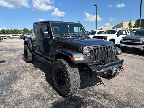 Used 2021 Jeep Gladiator Sport AWD/4WD image 5