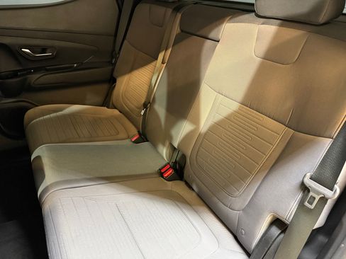 Used 2023 Hyundai Santa Cruz SEL image 35