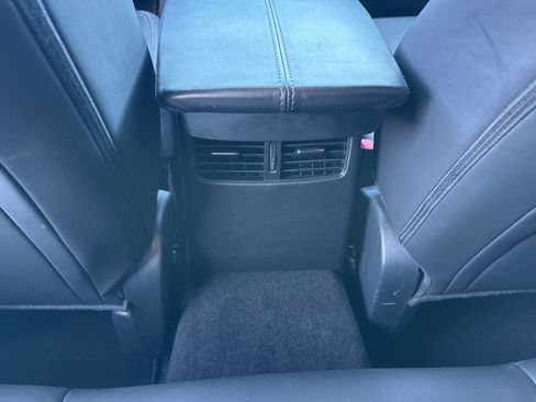 Used 2025 MAZDA CX-30 AWD 2.5 S w/ Preferred Package image 7