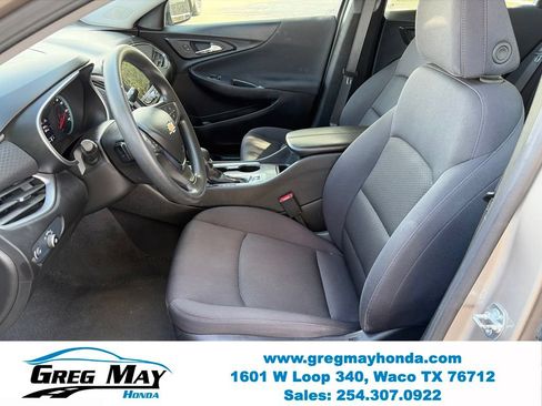 Used 2025 Chevrolet Malibu LT FWD image 22