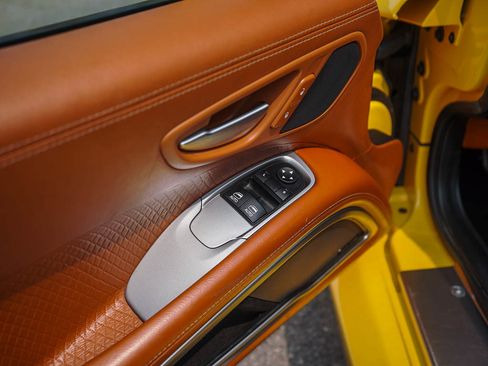 Used 2013 SRT Viper GTS w/ GTS Laguna Interior Pkg RWD image 30