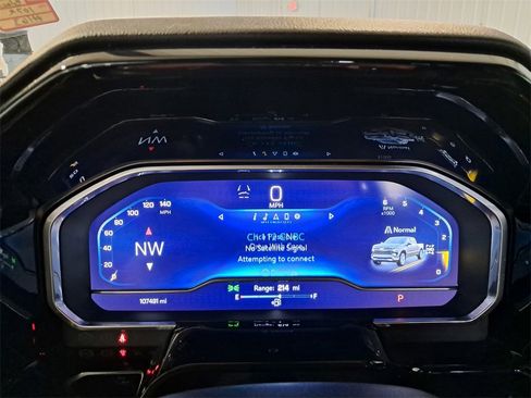 Used 2022 Chevrolet Silverado 1500 LTZ w/ LTZ Premium Package image 21