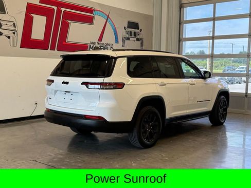 Used 2024 Jeep Grand Cherokee L Altitude AWD/4WD image 5