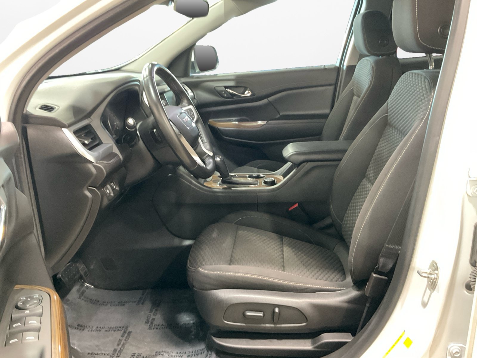 Used 2019 GMC Acadia SLE w/ Driver Alert Package I AWD/4WD image 10