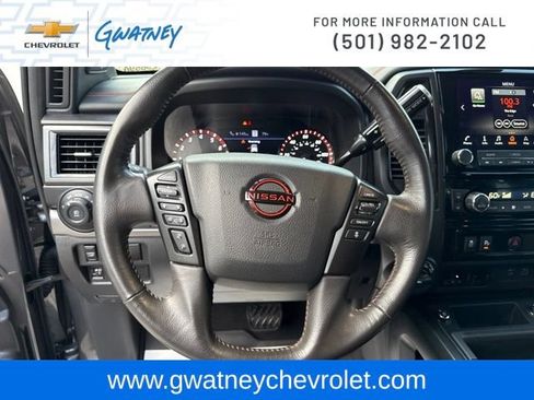 Used 2023 Nissan Titan PRO-4X w/ Pro-4x Convenience Package AWD/4WD image 18