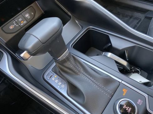 New 2025 Kia Sorento S image 23