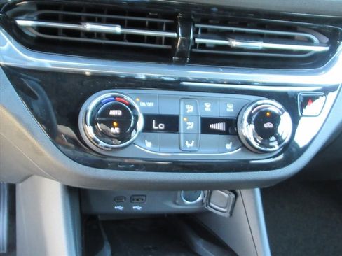 New 2026 Buick Envista Sport Touring w/ Convenience I Package image 23