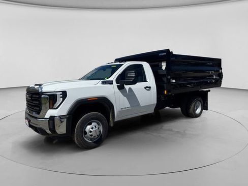 New 2026 GMC Sierra 3500 Pro w/ Convenience Package AWD/4WD image 2