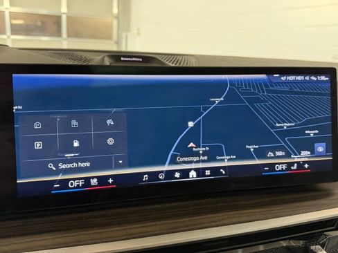 Used 2025 BMW X7 xDrive40i w/ Executive Package AWD/4WD image 27
