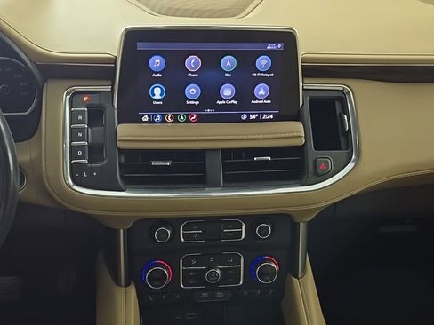 Used 2021 Chevrolet Tahoe Premier w/ Premium Package image 20