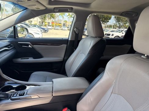 Used 2018 Lexus RX 350 FWD w/ Premium Package image 24