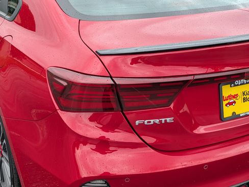 Certified 2022 Kia Forte GT w/ GT2 Package FWD image 17