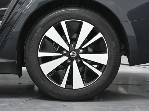 Used 2022 Nissan Altima 2.5 SV image 37