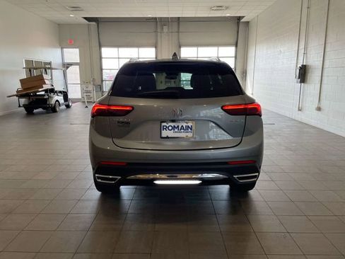 Used 2025 Buick Envision Preferred image 4