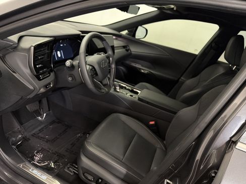 Used 2025 Lexus RX 350 w/ Convenience Package AWD/4WD image 12