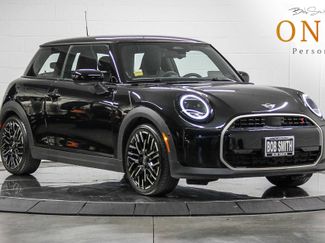 Used 2025 MINI Cooper S video 1