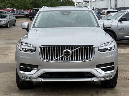 Used 2024 Volvo XC90 B6 Plus w/ Protection Package Premier AWD/4WD image 8